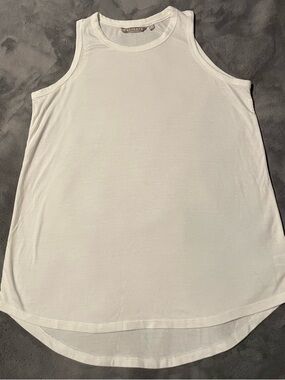 Athleta White Scoop-Hem Muscle Tank